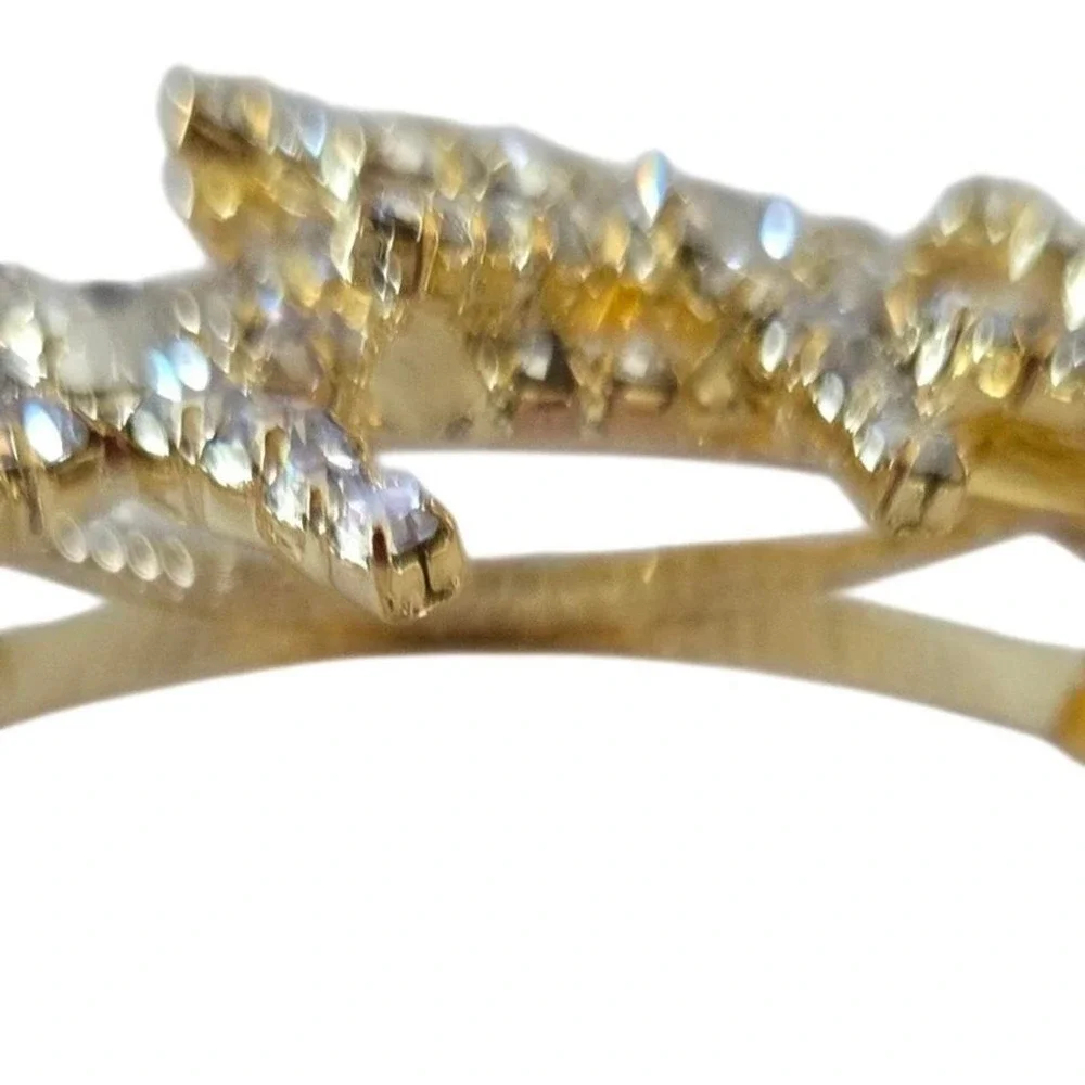 Lot of 8,‎ NEW Gold hair clips, claws and slides with rhinestones and tassels.